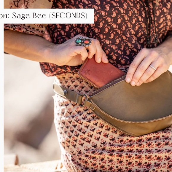 Lyons Leather Co. Sage Bee - Picture 13 of 14